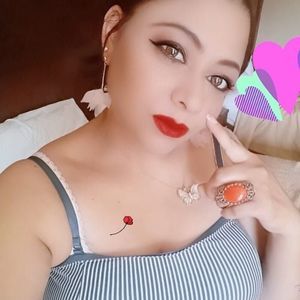 Meet your Posher, Estrella